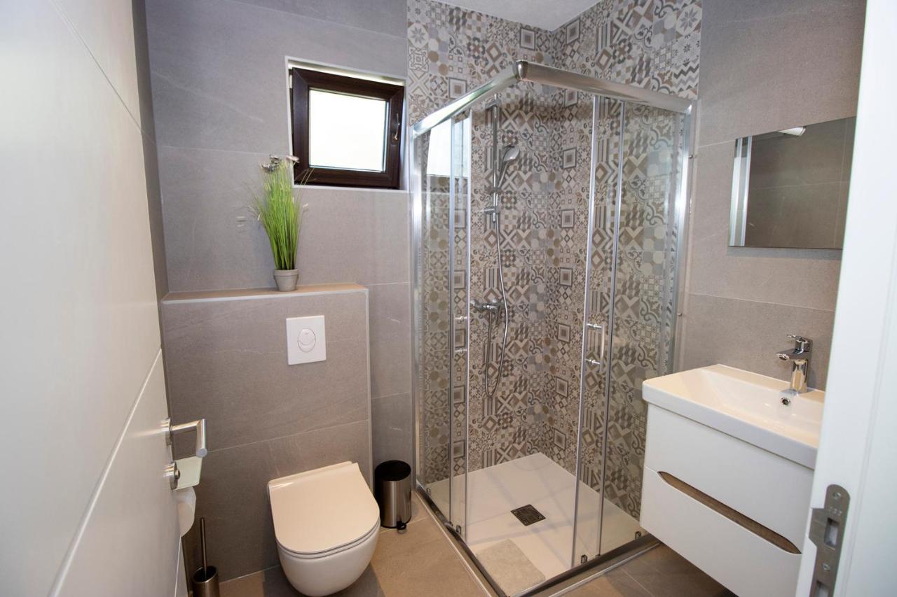 Emmi Apartments Marusici  Luaran gambar